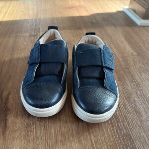 UGG Toddlers Navy Rennon Low-Top Sneakers Size 10